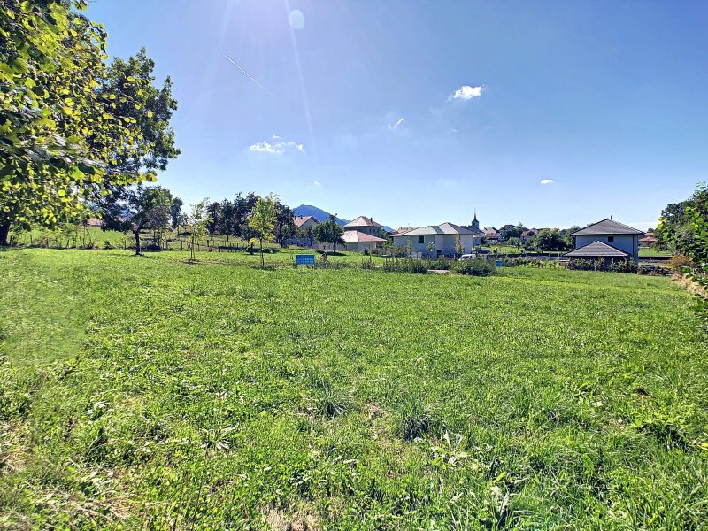 Sale Land Larringes (74500) 700 m²