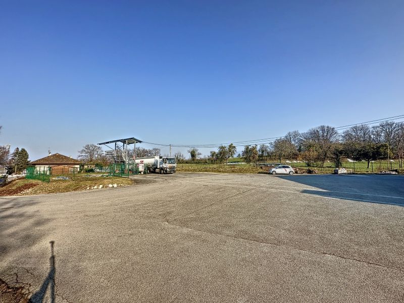 Sale Activity premises Margencel 74200 700&nbsp;m²