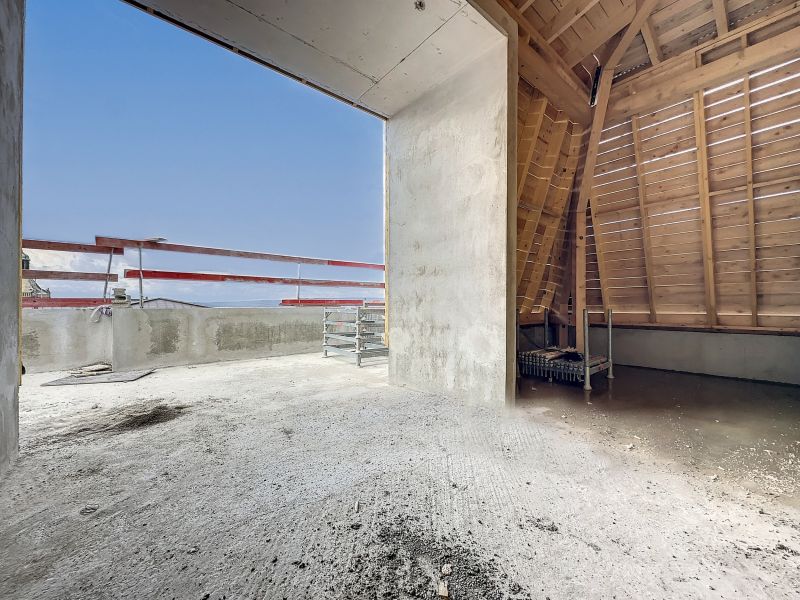 Sale Apartment Évian-les-Bains 74500 156.14 m²