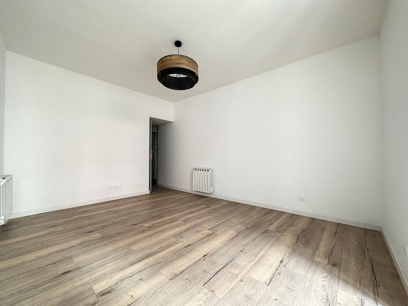 apartment 3 rooms for sale on EVIAN LES BAINS (74500) Sale Apartment Évian-les-Bains 74500 59.64 m²