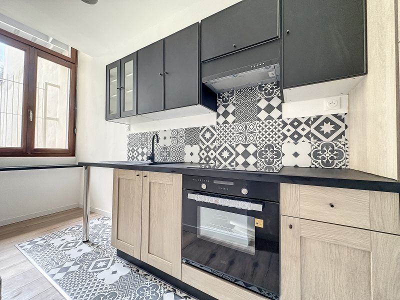 apartment 3 rooms for sale on EVIAN LES BAINS (74500) Sale Apartment Évian-les-Bains 74500 59.64 m²