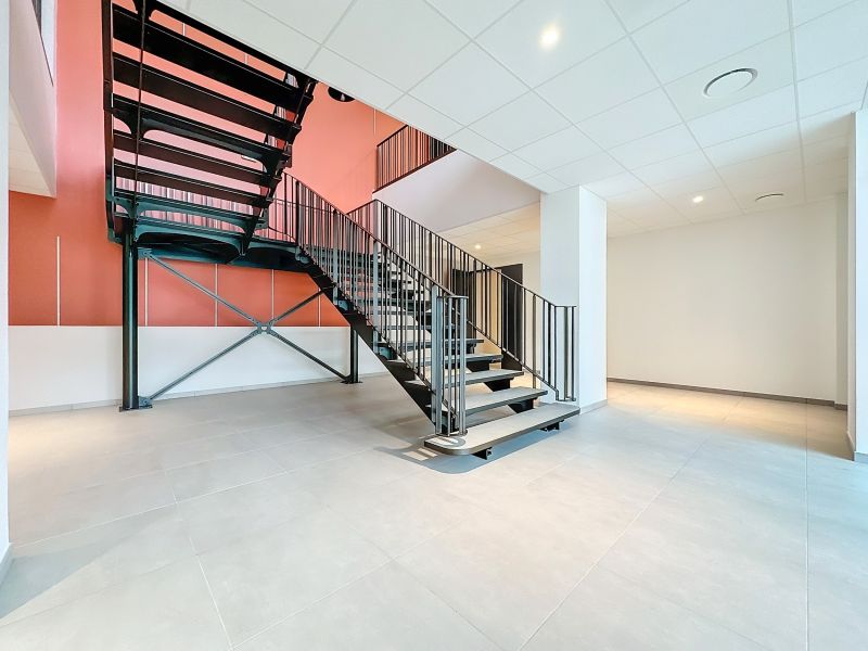 bureaux en vente sur EVIAN LES BAINS (74500) Vente Bureaux Évian-les-Bains 74500 120 m²