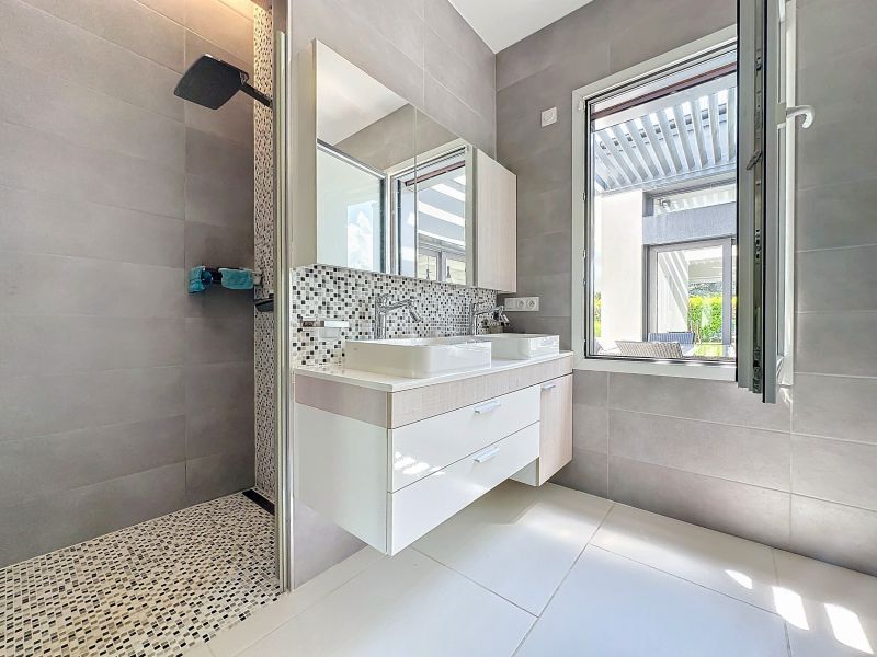 house 6 rooms for sale on NEUVECELLE (74500) Sale House Neuvecelle 74500 210 m²