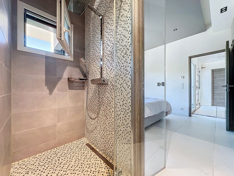 house 6 rooms for sale on NEUVECELLE (74500) Sale House Neuvecelle 74500 210 m²