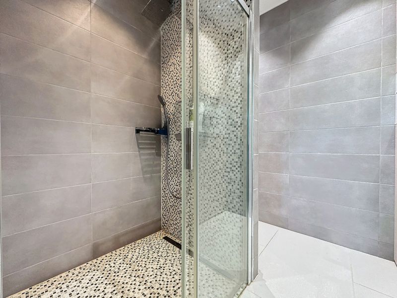 house 6 rooms for sale on NEUVECELLE (74500) Sale House Neuvecelle 74500 210 m²