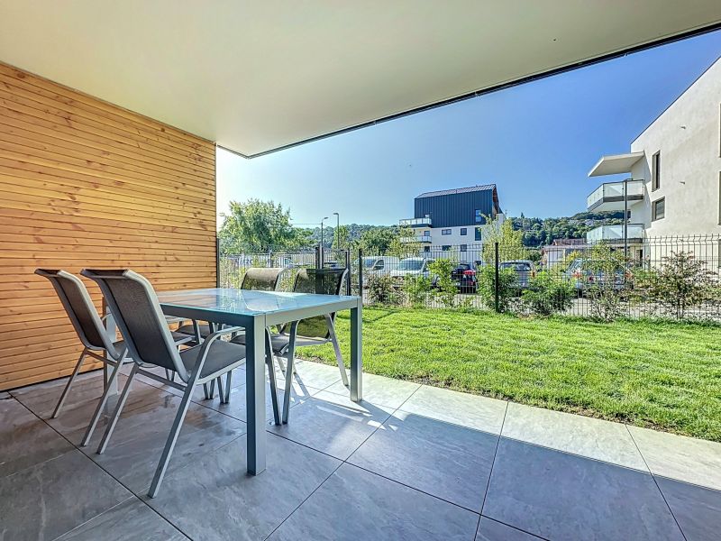 Sale Apartment Amphion-les-Bains 74500 93.29 m²