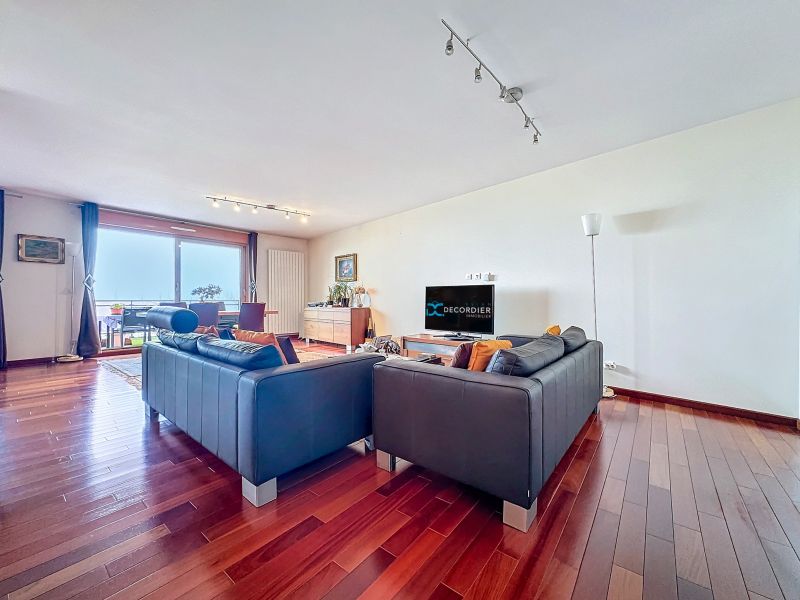 Sale Apartment Évian-les-Bains 74500 78.09 m²