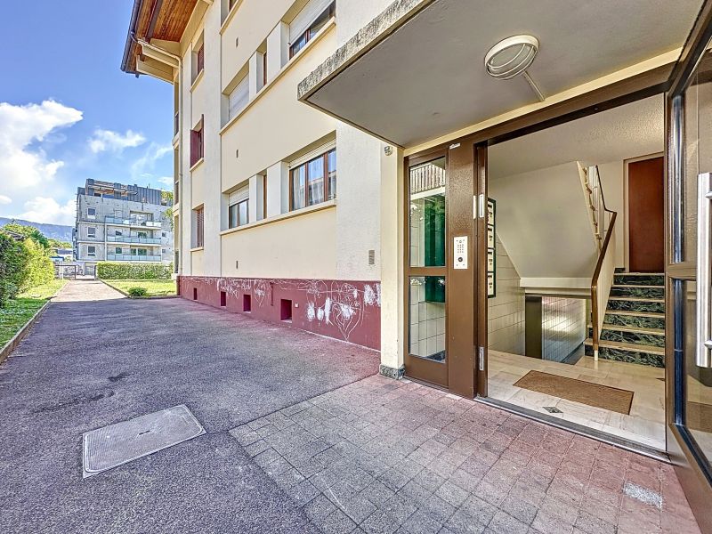 appartement 2 pièces en vente sur THONON LES BAINS (74200) Vente Appartement Thonon-les-Bains 74200 49.83 m²
