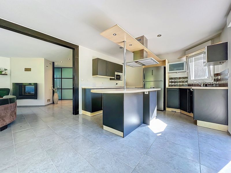 Sale House Saint-Paul-en-Chablais 74500 140 m²