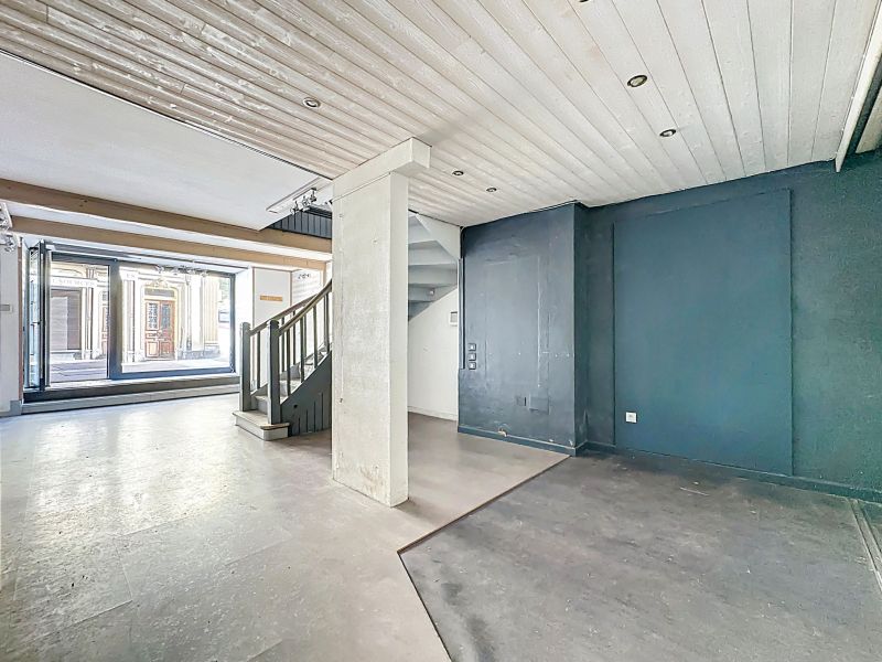 activity premises for sale on EVIAN LES BAINS (74500) Sale Activity premises Évian-les-Bains 74500 71.39 m²