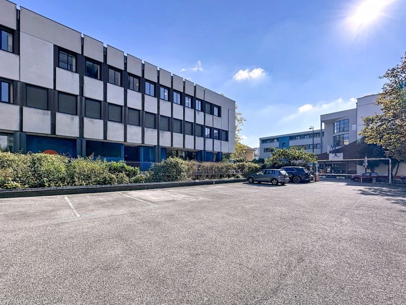 Sale Apartment Thonon-les-Bains 74200 93.96 m²