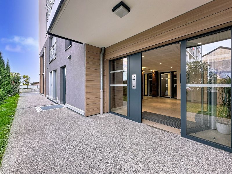 Sale Apartment Thonon-les-Bains 74200 61.63 m²