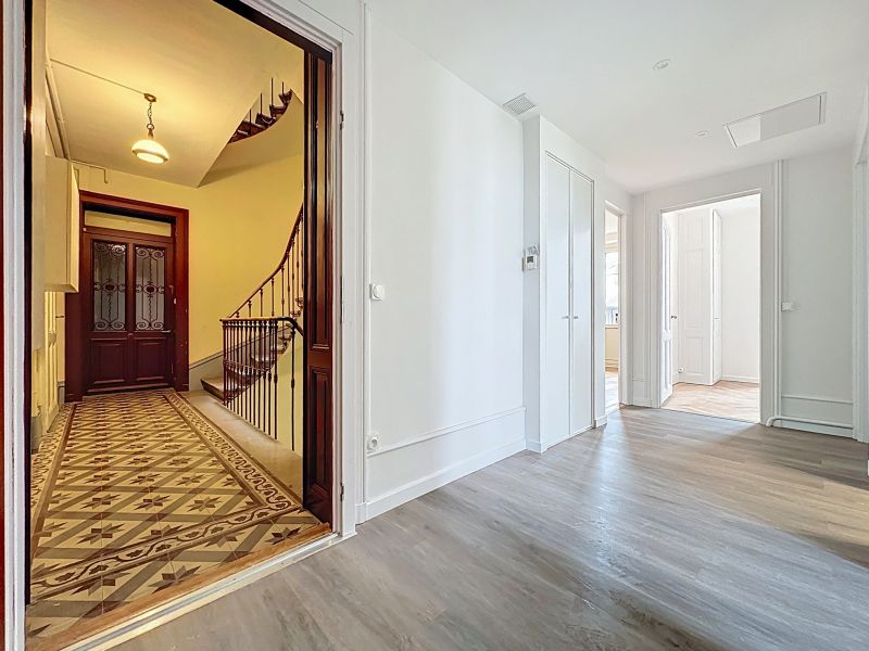 Sale Apartment Évian-les-Bains 74500 85.79 m²