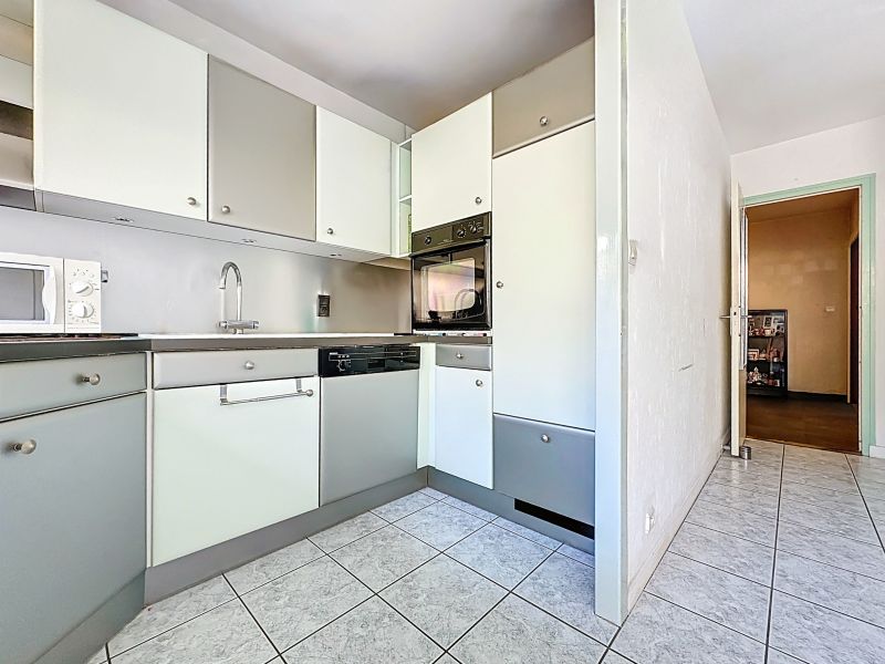 Sale Apartment Évian-les-Bains 74500 86.01 m²