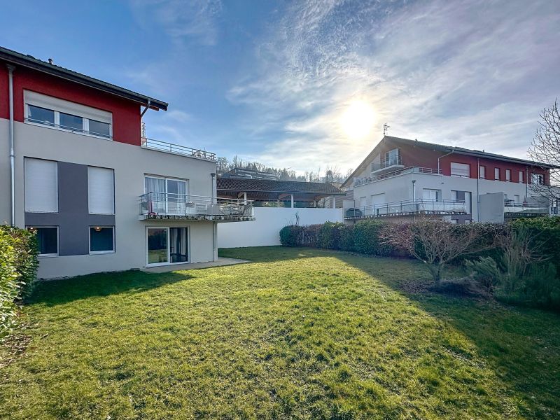 Location Appartement Évian-les-Bains 74500 64.95 m²