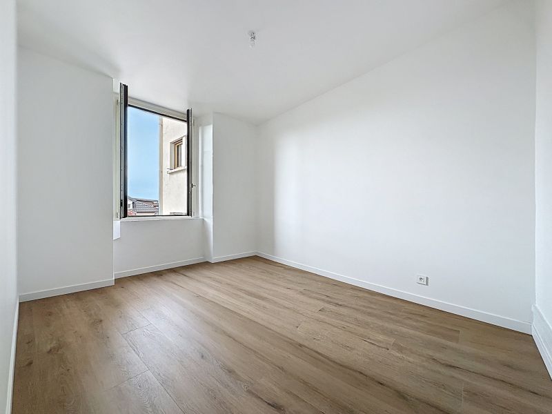 Sale Apartment Évian-les-Bains 74500 86.37&nbsp;m²