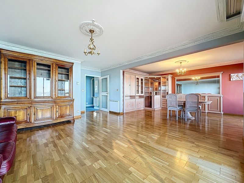 Sale Apartment Évian-les-Bains 74500 107.55&nbsp;m²