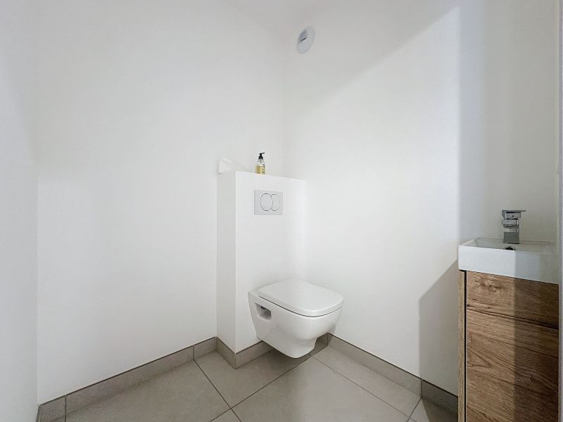 Sale Apartment Évian-les-Bains 74500 69.89&nbsp;m²