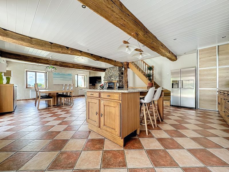 Sale House Publier 74500 183.17&nbsp;m²