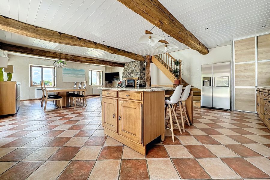 Sale House Publier 74500 183.17&nbsp;m²