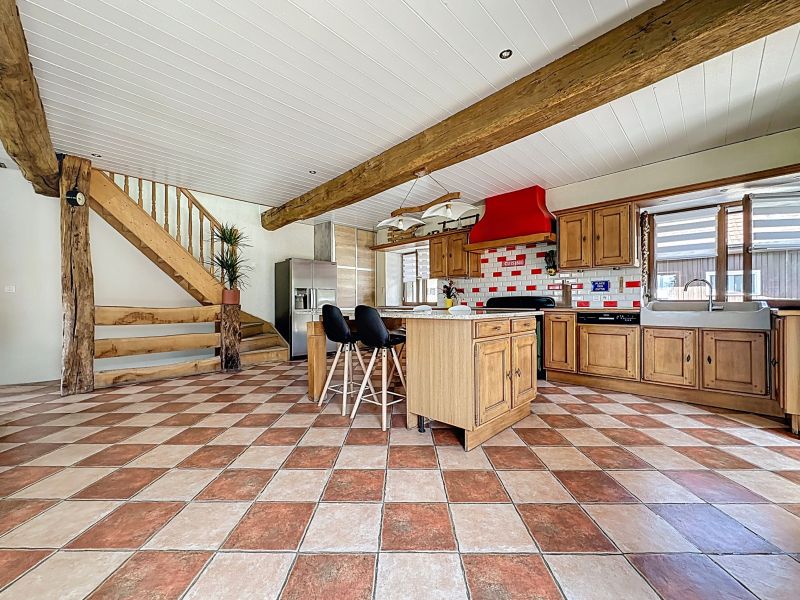 Sale House Publier 74500 183.17&nbsp;m²