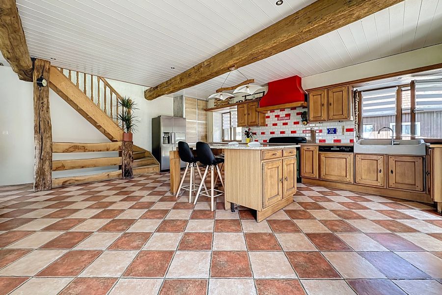 Sale House Publier 74500 183.17&nbsp;m²