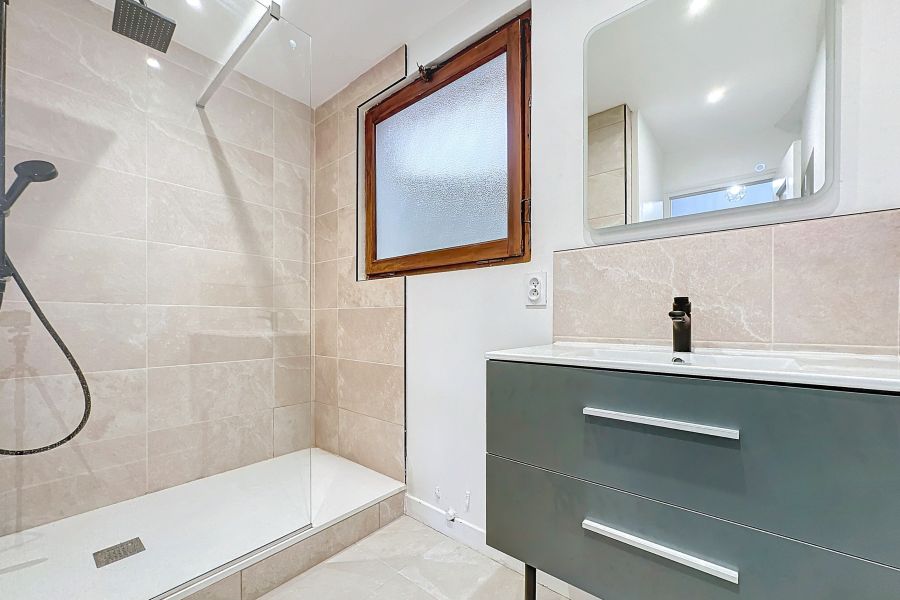 Sale Apartment Thonon-les-Bains 74200 66.56&nbsp;m²