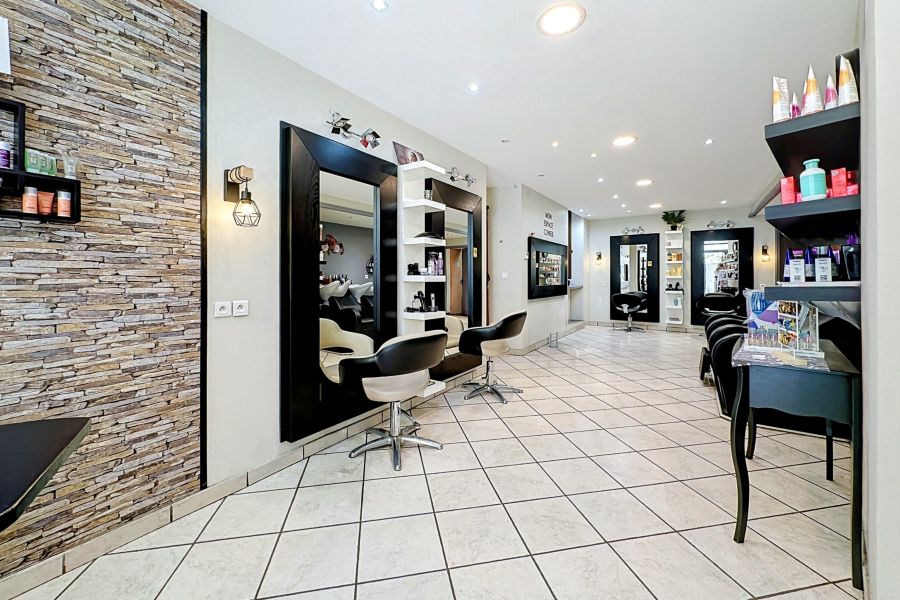 Vente Local d'activité Évian-les-Bains 74500 65.57&nbsp;m²