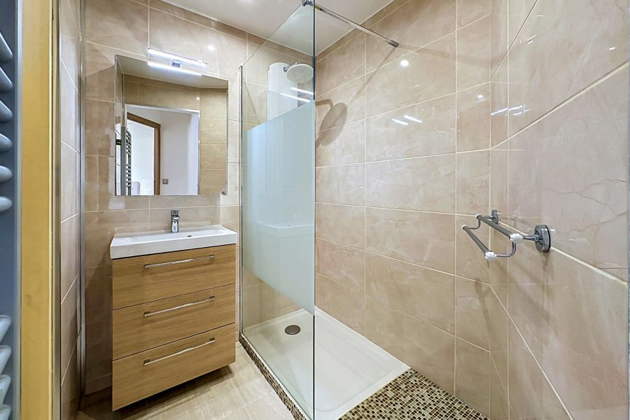 Sale Apartment Évian-les-Bains 74500 32.93&nbsp;m²