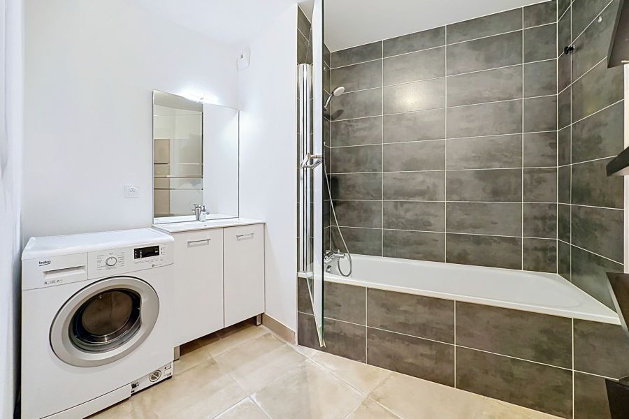 Sale Apartment Thonon-les-Bains 74200 69.16&nbsp;m²