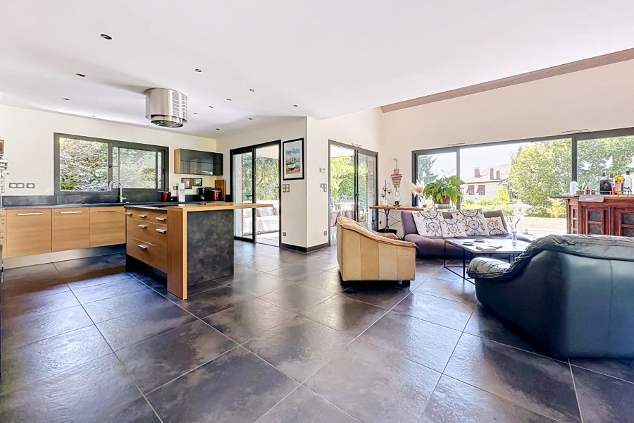 Sale House Maxilly-sur-Léman 74500 151.48&nbsp;m²