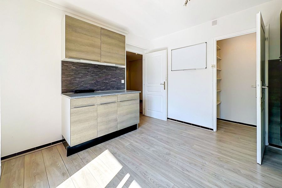 Sale Apartment Évian-les-Bains 74500 70.62&nbsp;m²