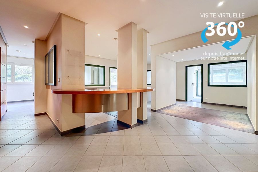 Local commercial 222 m² · à Thonon les Bains · 222,2 m² · 675 000 €
