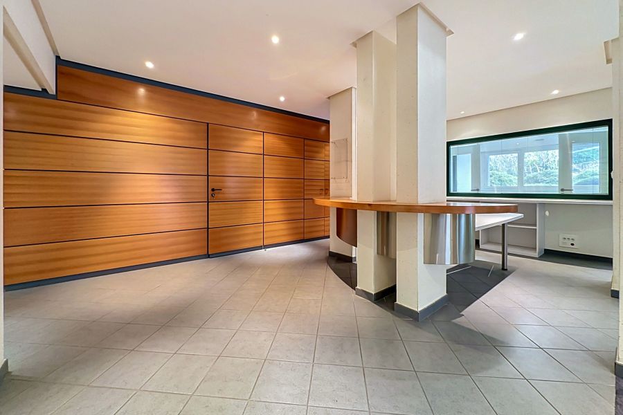 Sale Activity premises Thonon-les-Bains 74200 222.19&nbsp;m²