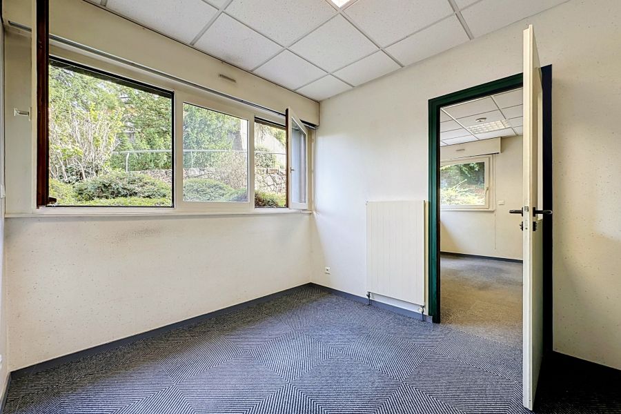 Sale Activity premises Thonon-les-Bains 74200 222.19&nbsp;m²