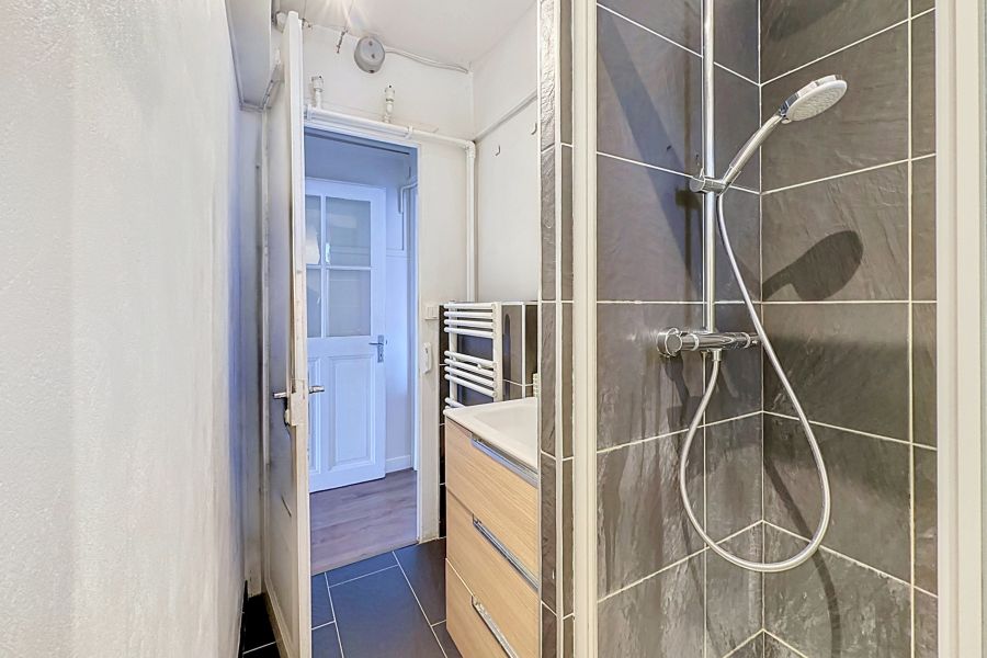 Sale Apartment Thonon-les-Bains 74200 62.02&nbsp;m²