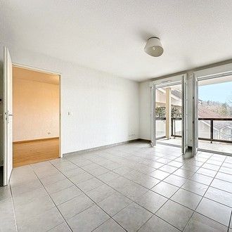 Apartment sale by real estate agency DECORDIER immobilier Thonon