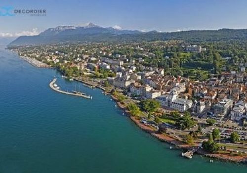 Découvrir Évian-les-Bains par DE CORDIER IMMOBILIER